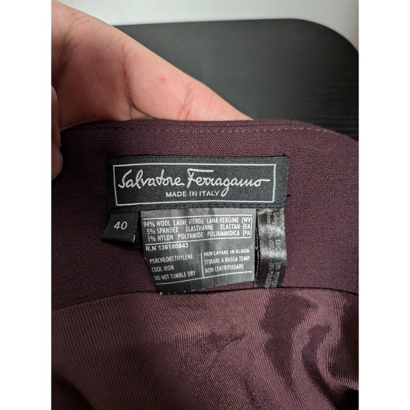 Salvatore Ferragamo Burgundy Wool Blend Raw Edge Pencil Skirt Made in Italy 40 - Picture 15 of 15